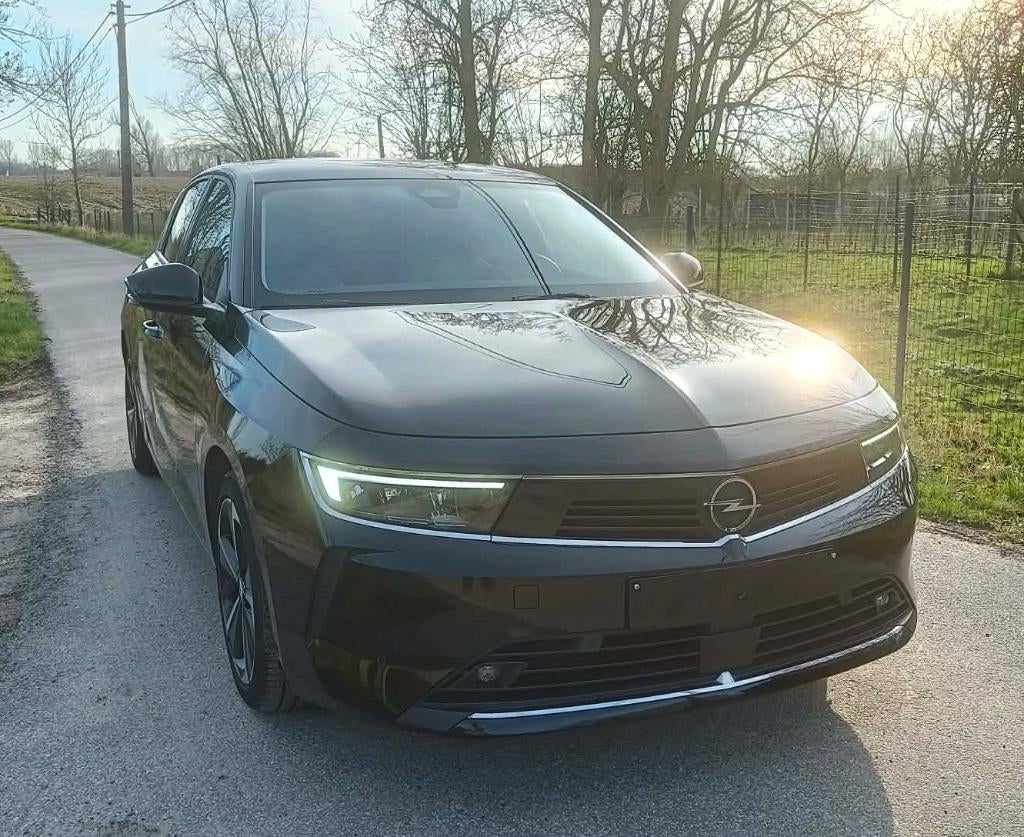 Opel Astra 1.6i PHEV 180pk incl BTW, Automaat, Stof, 4 cilinders, https://public.car-pass.be/vhr/384c5296-eca8-4349-9caf-1a3a5234985d