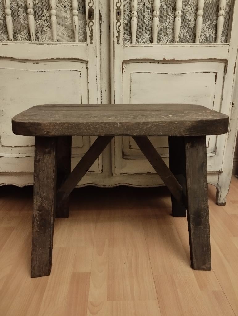 Bankje/krukje Aura Peeperkorn, Ophalen