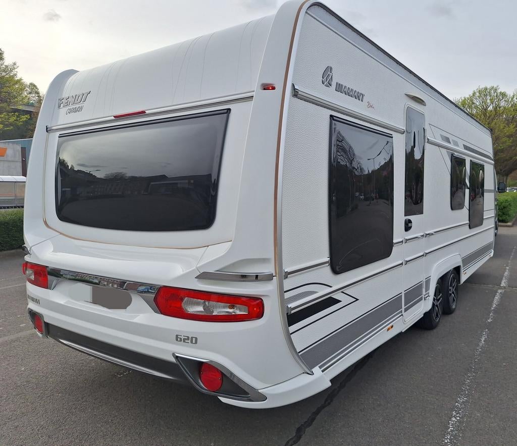 Fendt Diamant Black 620, Caravanes & Camping, Caravanes, Particulier, jusqu'à 5, Fendt, Airco, Douche, Réchaud à gaz, Enlèvement