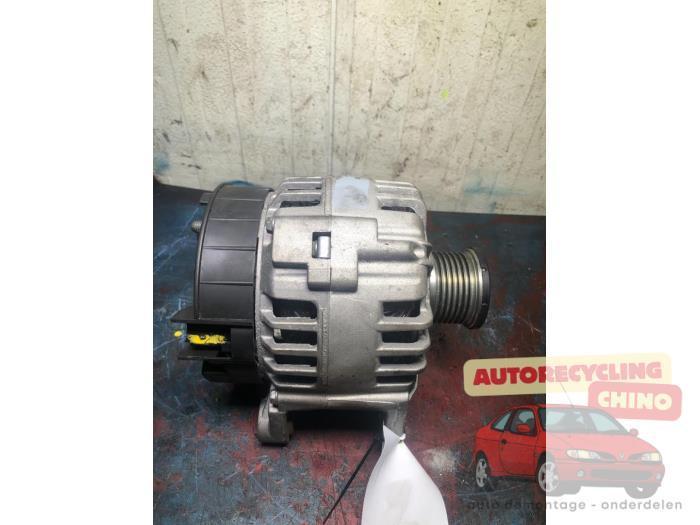 Dynamo van een Volvo V40, Auto-onderdelen, Motor en Toebehoren, Volvo, Gebruikt, 3 maanden garantie, Ophalen of Verzenden