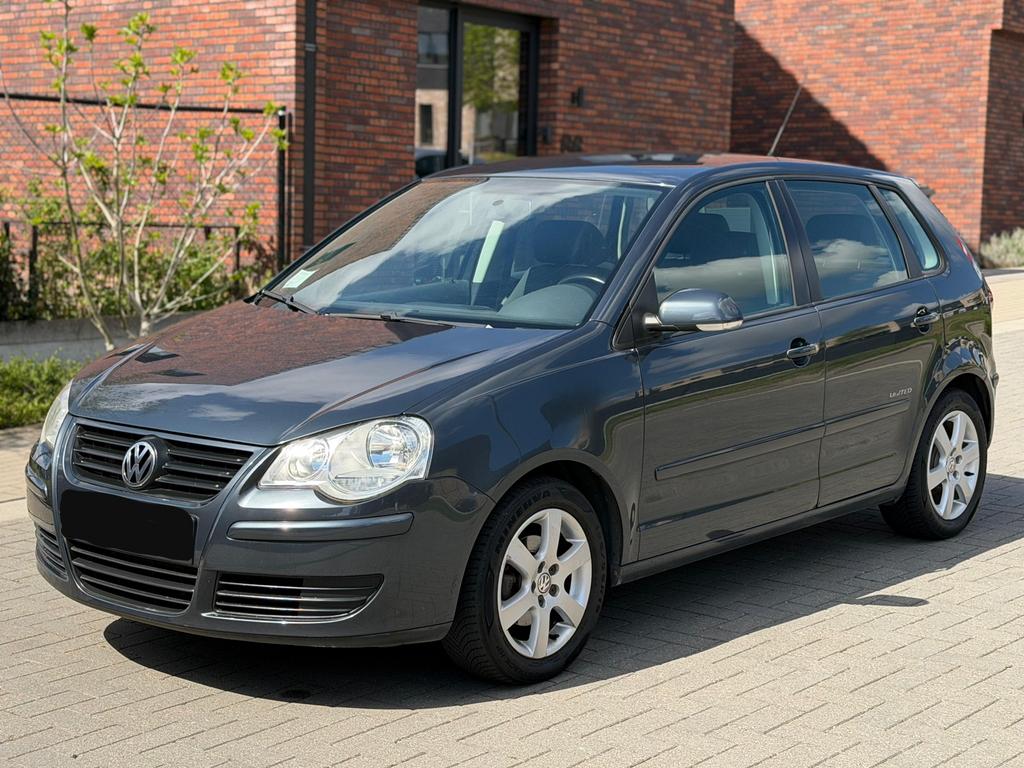 VOLKSWAGEN POLO 1.2i • NIEUWE DISTRIBUTK. • BLANCO GEKEURD, Auto's, Voorwielaandrijving, Stof, 1192 cc, 5 deurs