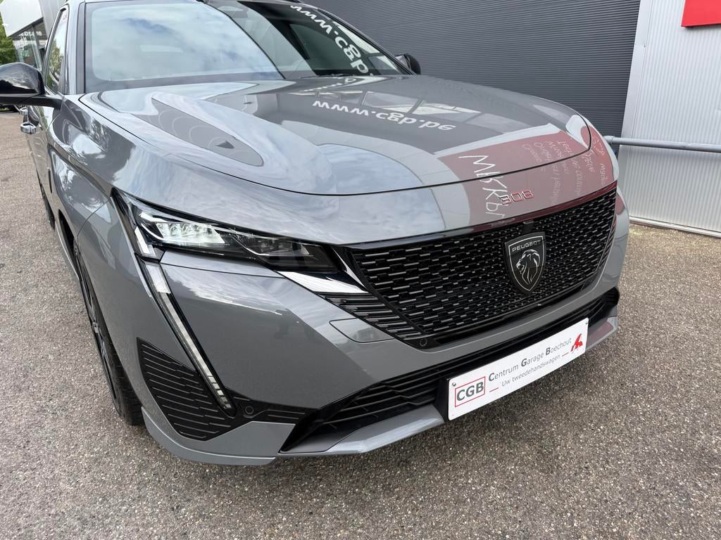 Peugeot 308 SW 12 TURBO GT BENZINE HYBRID 136pk, Parkeersensor, Gebruikt, 1199 cc, 136 pk