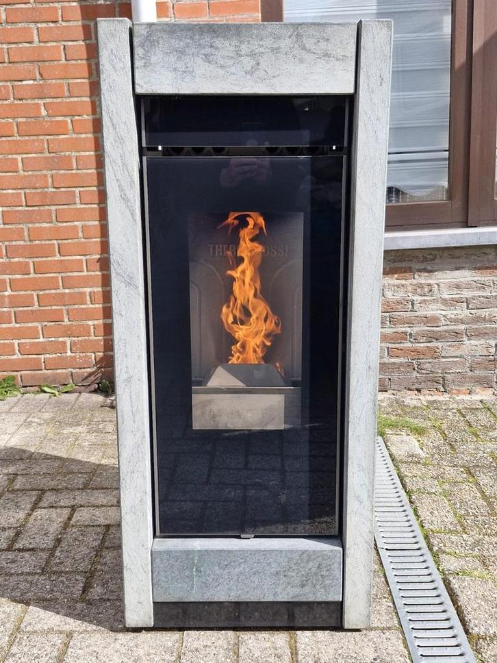 Pelletkachel Thermorossi Essenza Stone Air11Kw (met Leveren), Huis en Inrichting, Kachels, Gebruikt, Vrijstaand, Pelletkachel