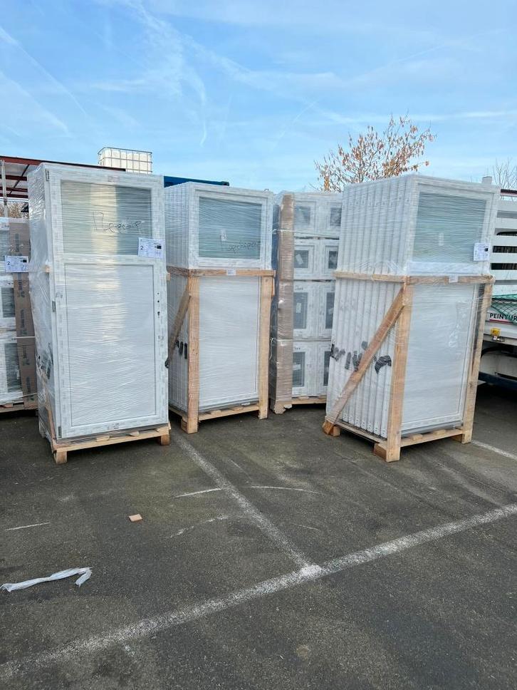 Déstockage des portes et des châssis en pvc, Bricolage & Construction, Fenêtres & Moustiquaires, Neuf, Verre, Bois, Synthétique