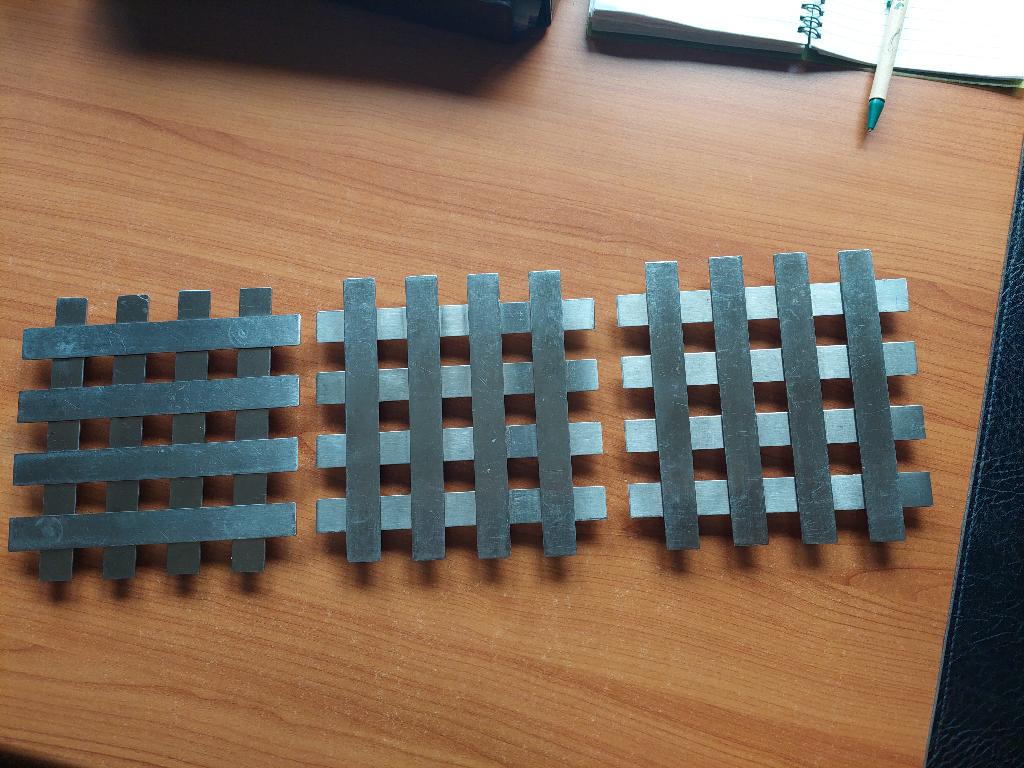 3 sous-plats en acier inoxydable pour casserole ou poêle, Enlèvement ou Envoi, Argent, Comme neuf, Autres types