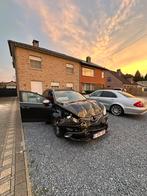 Renault megane 1.2 TCe ongevalwagen, Auto's, Euro 6, 4 cilinders, 1198 cc, Zwart