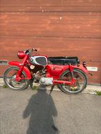 Franse Honda C110, Ophalen, Zadel