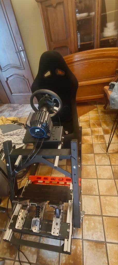 Gt dd pro sim rig + ps5 pro/psvr2, Games en Spelcomputers, Games | Sony PlayStation 5, Zo goed als nieuw, Ophalen