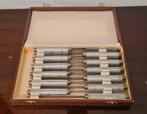 Coffret de couteaux, Antiquités & Art, Antiquités | Couverts, Enlèvement