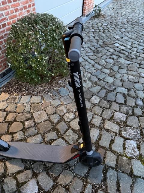 Segway Ninebot elektrische step met lader, Ophalen, Gebruikt, Elektrische step (E-scooter), Segway ninebot