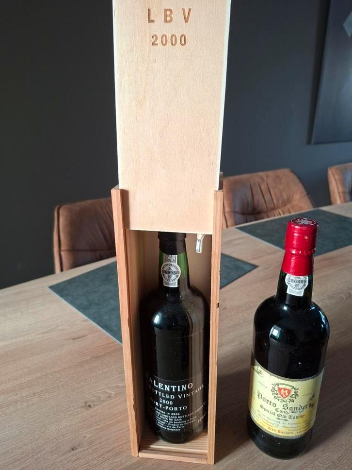2 bouteilles de Porto, 3 bouteilles de gin et 1 bouteille de, Collections, Vins, Neuf, Enlèvement