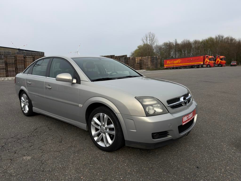 Opel Vectra GTS 1.9 DT CDTi, Cuir, Argent ou Gris, Achat, Entreprise