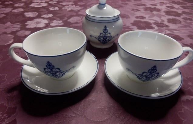 (1) -2 tasses + sucrier bleu et blanc - neuf -, Ophalen of Verzenden, Nieuw, Keramiek, Kop(pen) en/of Schotel(s)