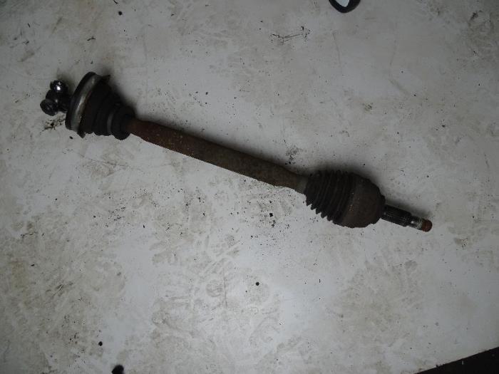 Aandrijfas links-voor van een Dacia Logan, Dacia, Gebruikt, -, -