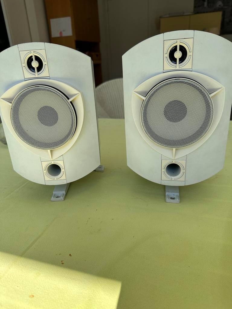 Speakers wit, TV, Hi-fi & Vidéo, Enceintes, Utilisé, Haut-parleurs Frontaux, Arrière ou Stéréo, 120 watts ou plus, Bowers & Wilkins (B&W)
