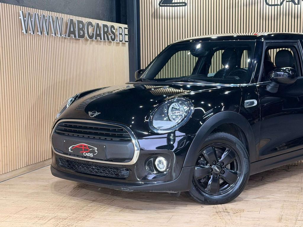 MINI One 1.5i * GARANTIE 12 MOIS * 1ER PROPRIETAIRE *, Auto's, Mini, 75 kW, Stof, Gebruikt, 1715 kg