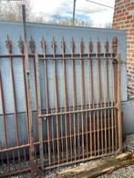 Antieke hekkens / poorten ( heel zwaar smeedwerk), Tuin en Terras, Ophalen, Met poort, Gebruikt, Spijlenhekwerk
