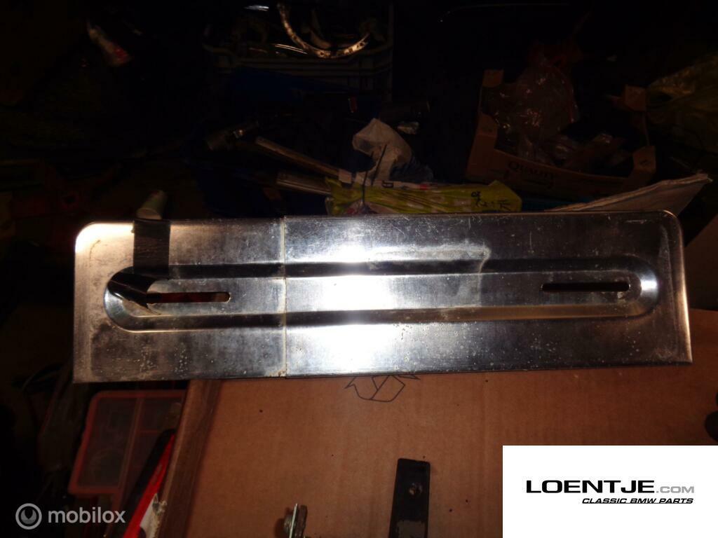 Kentekenplaathouder achter BMW 02 1502 1602 1802 2002, Auto-onderdelen, Carrosserie, Gebruikt, Ophalen of Verzenden, BMW, BMW