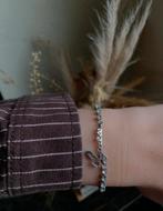 GUESS zilveren armband met diamantjes, Handtassen en Accessoires, Armbanden, Ophalen of Verzenden, Zo goed als nieuw, Zilver