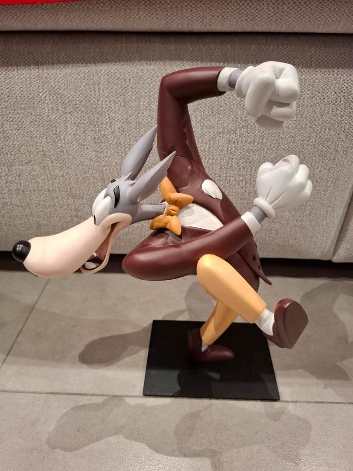 Statuette Loup Tex Avery - Démons & Merveilles (36cm), Collections, Disney, Comme neuf, Statue ou Figurine, Autres personnages