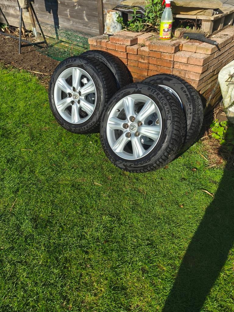 Jantes alliage origine Toyota, Ophalen, Winterbanden, Band(en)