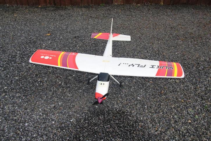Avion ailes hautes en EPO YUKI FLY., Hobby en Vrije tijd, Modelbouw | Radiografisch | Vliegtuigen, Zo goed als nieuw, Elektro