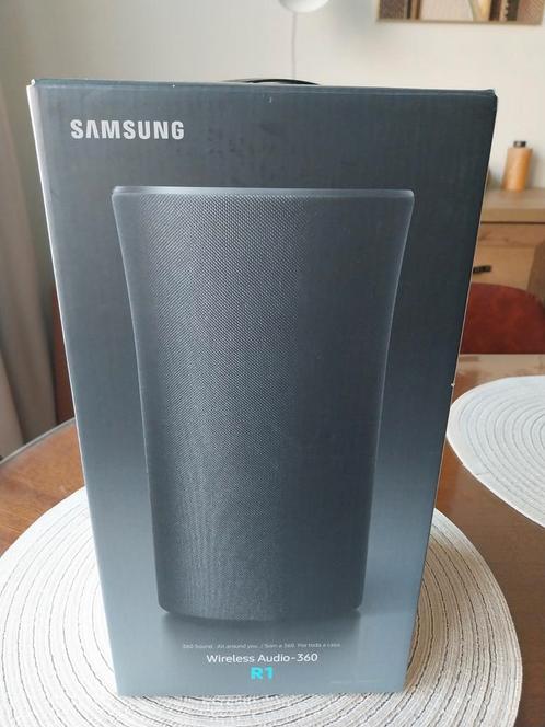 Samsung Wireless Audio-360 R1, Audio, Tv en Foto, Luidsprekerboxen, Zo goed als nieuw, Complete surroundset, 60 tot 120 watt, Overige merken
