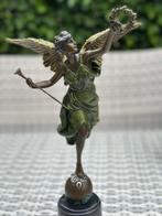 bronzen sculptuur Nike godin vrouw v overwinning, Antiek en Kunst, Ophalen of Verzenden