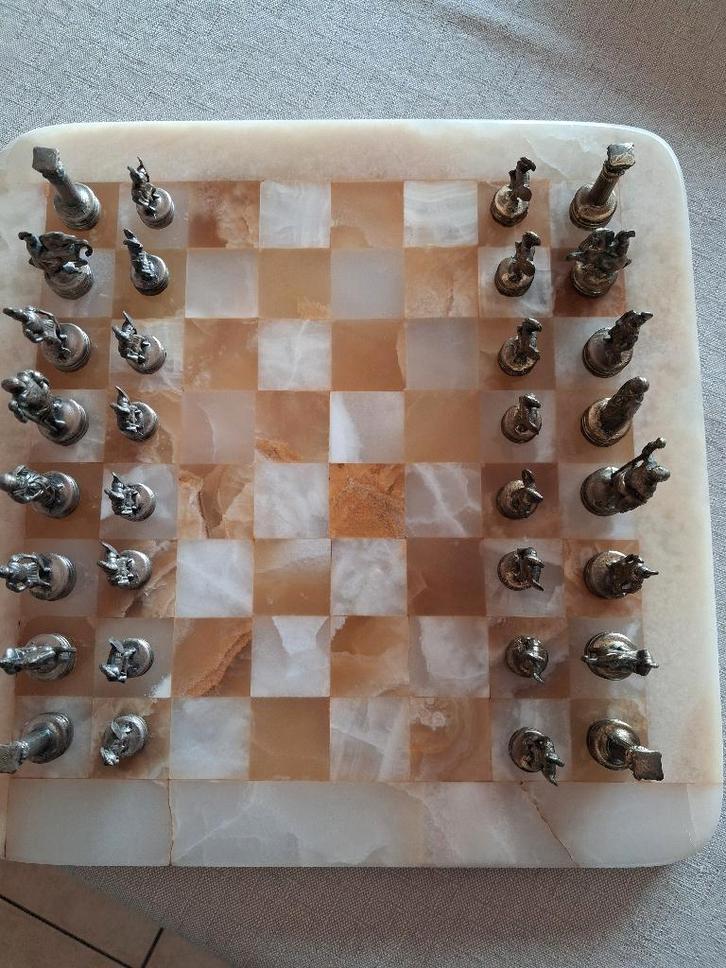 Marmeren schaakbord Griekenland, Hobby en Vrije tijd, Gezelschapsspellen | Bordspellen, Zo goed als nieuw, Een of twee spelers