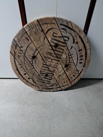 Dessus de table ronde bois Desperados beschikbaar voor biedingen