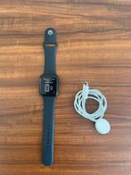 GPS 44 mm pour Apple Watch SE 2022, Comme neuf, Noir, La vitesse, Apple