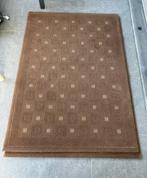 2 tapis, Enlèvement