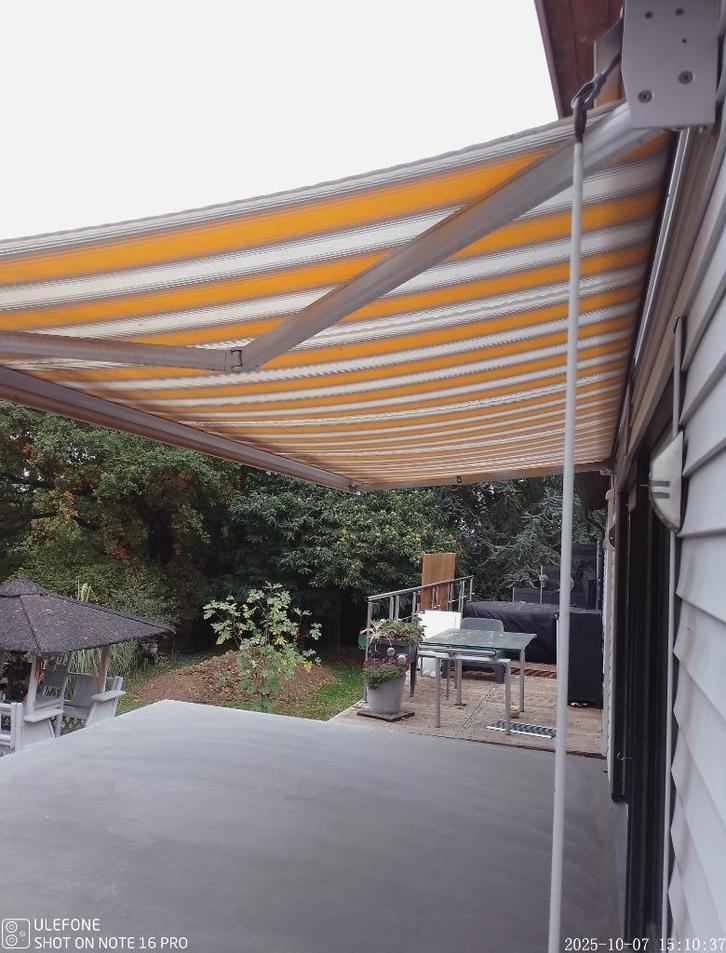 Zonnescherm, Tuin en Terras, Zonneschermen, Gebruikt, Knikarmscherm, 150 tot 300 cm, 450 cm of meer, Ophalen
