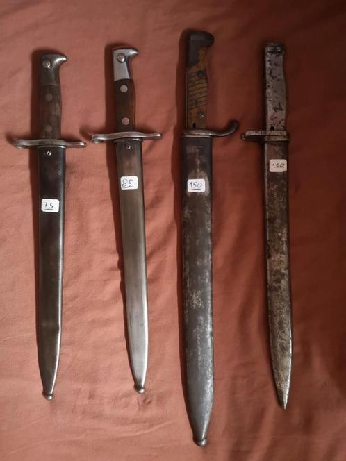Lot bajonetten WO1 Duits Zwitsers Butcher ersatz bajonet, Verzamelen, Militaria | Tweede Wereldoorlog, Ophalen