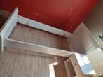 Wit stevig kinderbed met nachtkast, Kinderen en Baby's, Ophalen, Zo goed als nieuw