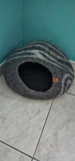 Meowfia, Enlèvement