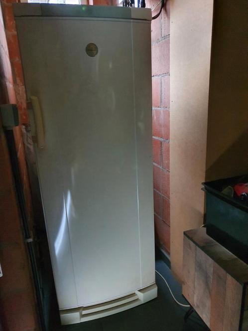 Diepvrieskast Electrolux zanussi vrijstaand 6 lades, Elektronische apparatuur, Vriezers en Diepvrieskisten, Gebruikt, Vrijstaand