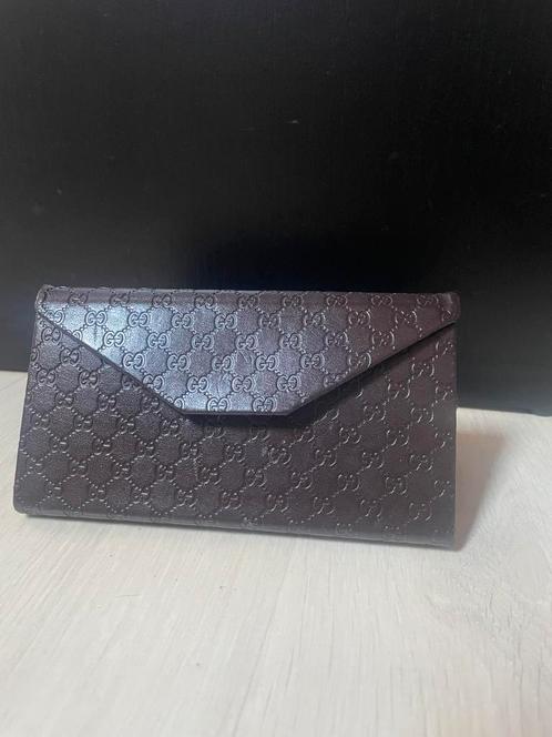Gucci zonnebril, Handtassen en Accessoires, Zonnebrillen en Brillen | Dames, Zo goed als nieuw, Zonnebril, Bruin, Ophalen of Verzenden