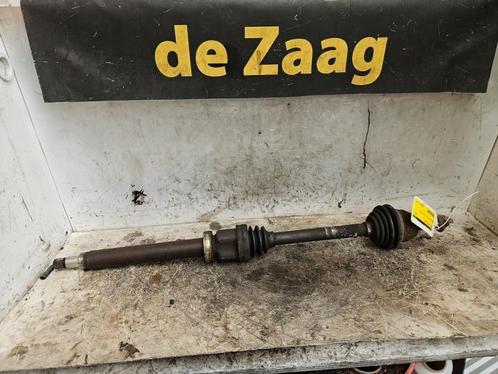 Aandrijfas rechts-voor van een Ford Focus, Auto-onderdelen, Remmen en Aandrijving, Ford, Gebruikt, 3 maanden garantie, Ophalen of Verzenden