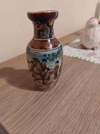 Vintage Chinees vaasje in Satsuma-stijl, Envoi