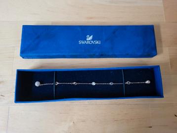 Swarovski armband beschikbaar voor biedingen