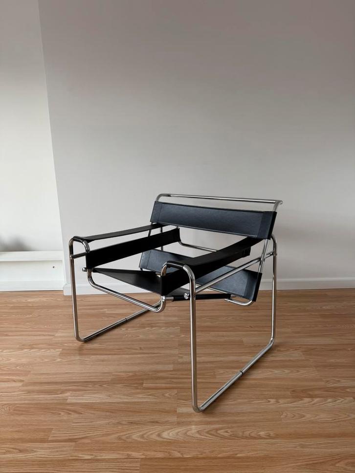 Wassily chair Marcel Breuer zwart - Replica, Huis en Inrichting, Stoelen, Gebruikt, Eén, Leer, Zwart, Ophalen