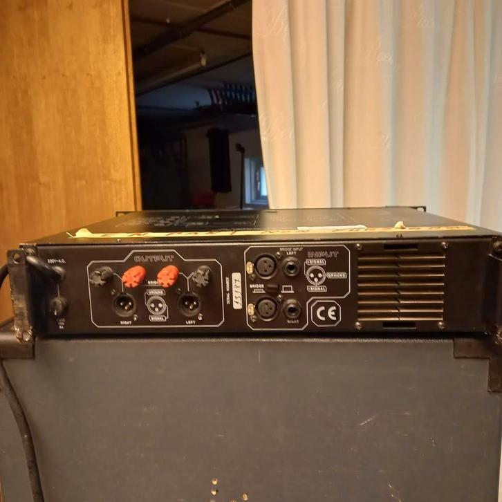 Ampli JB SYSTEMS PA 1000 qui ne fonctionne pas., TV, Hi-fi & Vidéo, Amplificateurs & Ampli-syntoniseurs, Ne fonctionne pas, Enlèvement ou Envoi