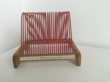 Vintage: houten vinylhouder beschikbaar voor biedingen