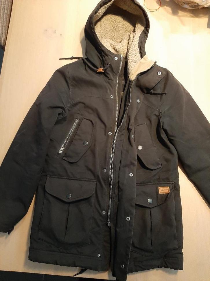 Zwarte parka voor jongens Volcom XS, Kinderen en Baby's, Kinderkleding | Maat 176, Gebruikt, Jongen, Jas, Ophalen