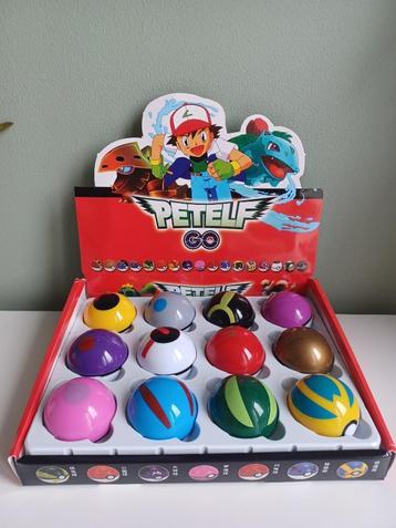 Pokemon ballen - 12 stuks beschikbaar voor biedingen