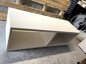 Ikea kast Besta basiselement wit beschikbaar voor biedingen