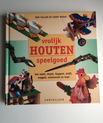 Vrolijk houten speelgoed  beschikbaar voor biedingen