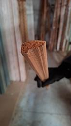 Hoeklijsten vernist, Huis en Inrichting, Ophalen, Nieuw