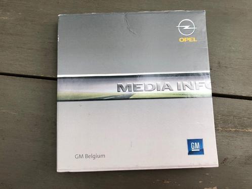 GM, Opel België Media info 2006 Tekst & Foto CD Verzamelaar, Boeken, Auto's | Folders en Tijdschriften, Zo goed als nieuw, Opel